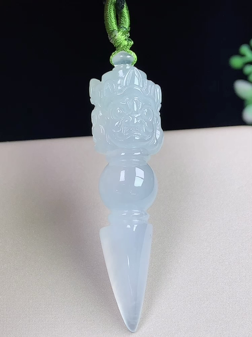 冰种降魔杵，无裂，尺寸50.2-13-12.8mm，j12lwh6