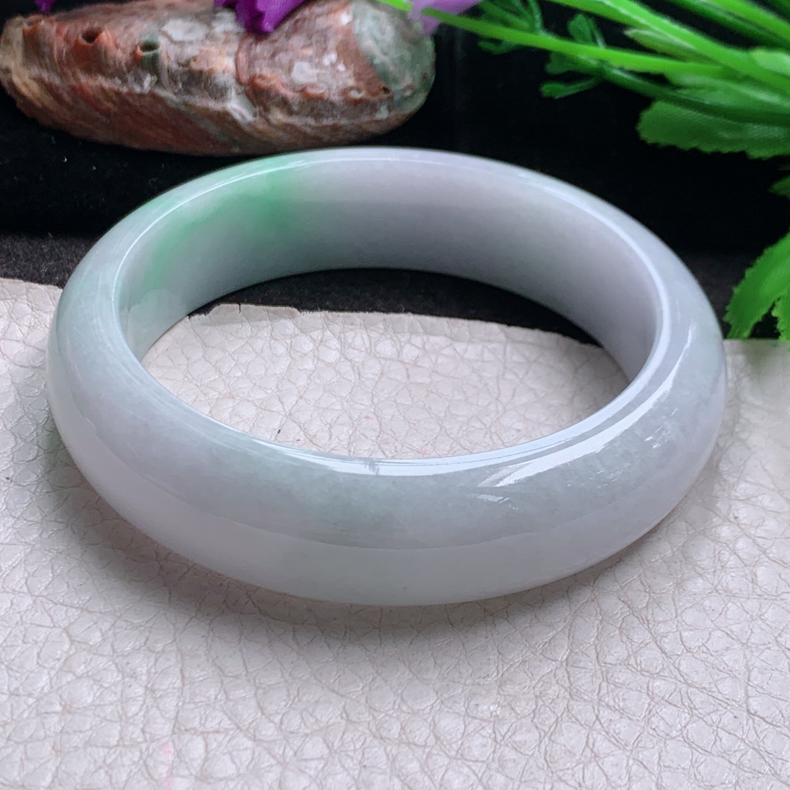 js自然光58*15.5*8.2轮胎镯 缅甸翡翠a货玉手镯精美春带彩宽边玉手环