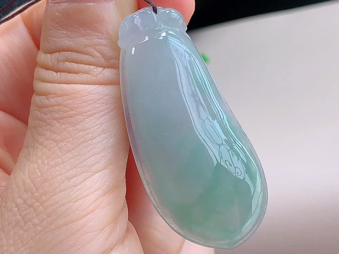 ️ 福瓜， 无裂，尺寸45.7-20.4-6.2mm，包A附证书