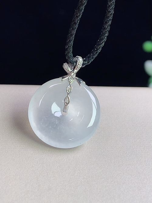 18k金镶冰种平安扣，无裂，尺寸16.2-3.8mm，j12pa09