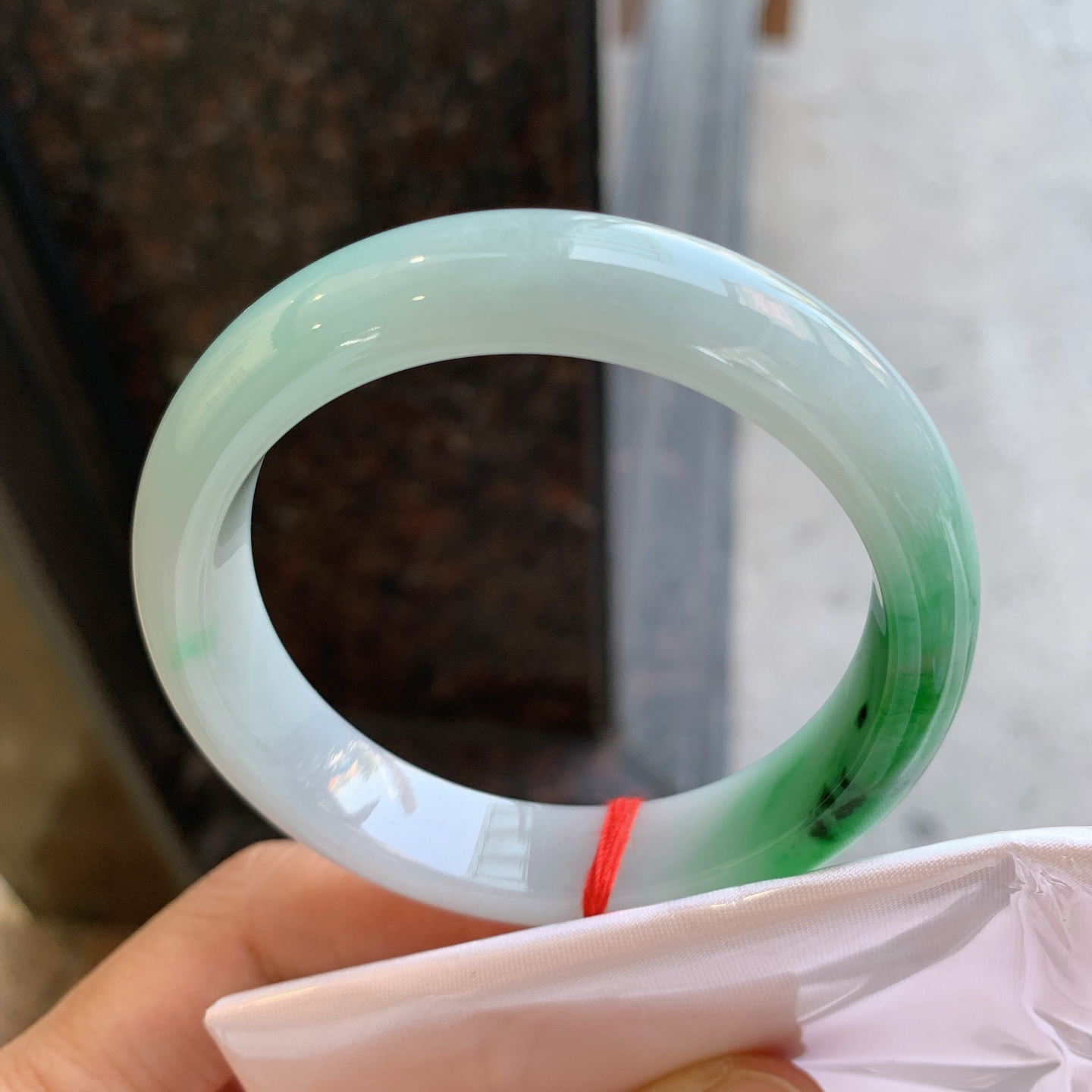 正圈飘绿 无裂