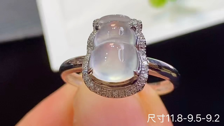 ️18k金+钻玻璃种葫芦戒指，无裂，11.8-9.5-9.2
