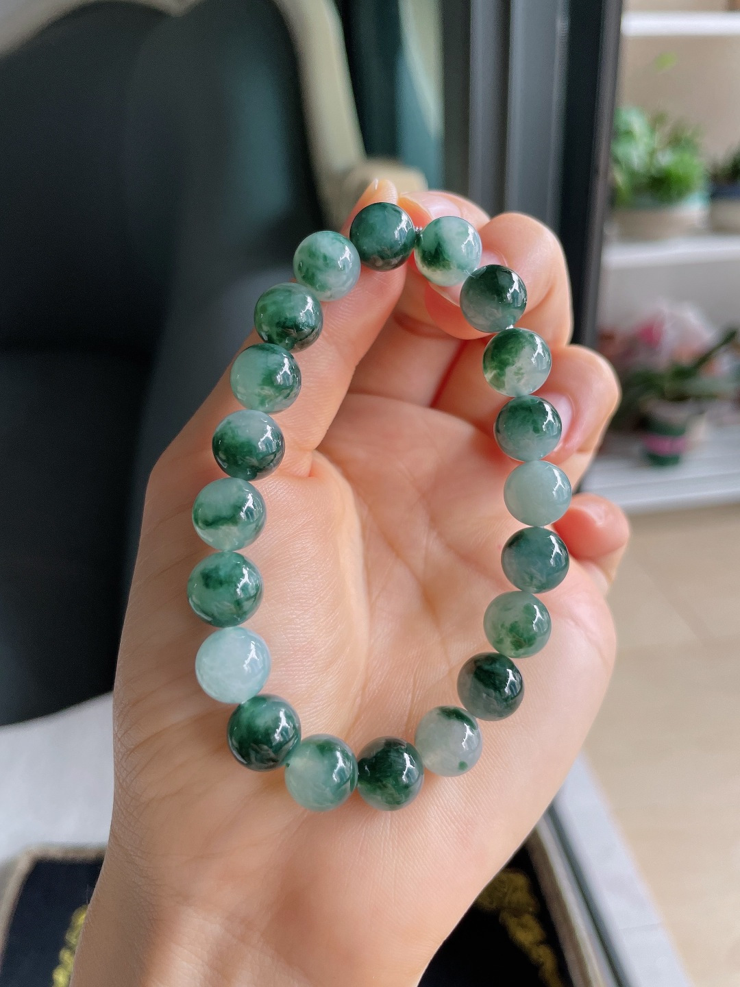 缅甸天然翡翠A货，冰飘花手链，尺寸：9.5mm。【编4265】