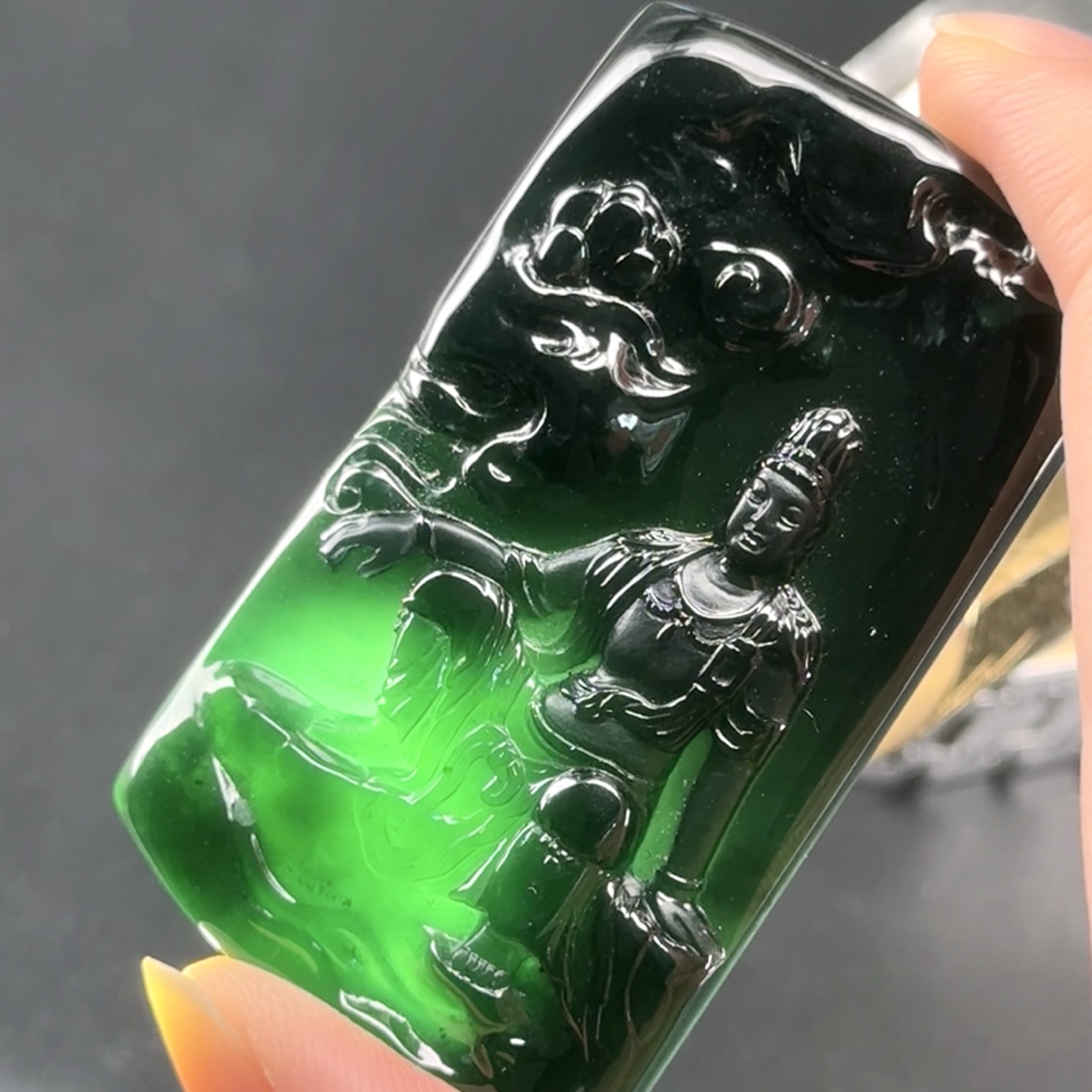 ️ 精品墨翠观音