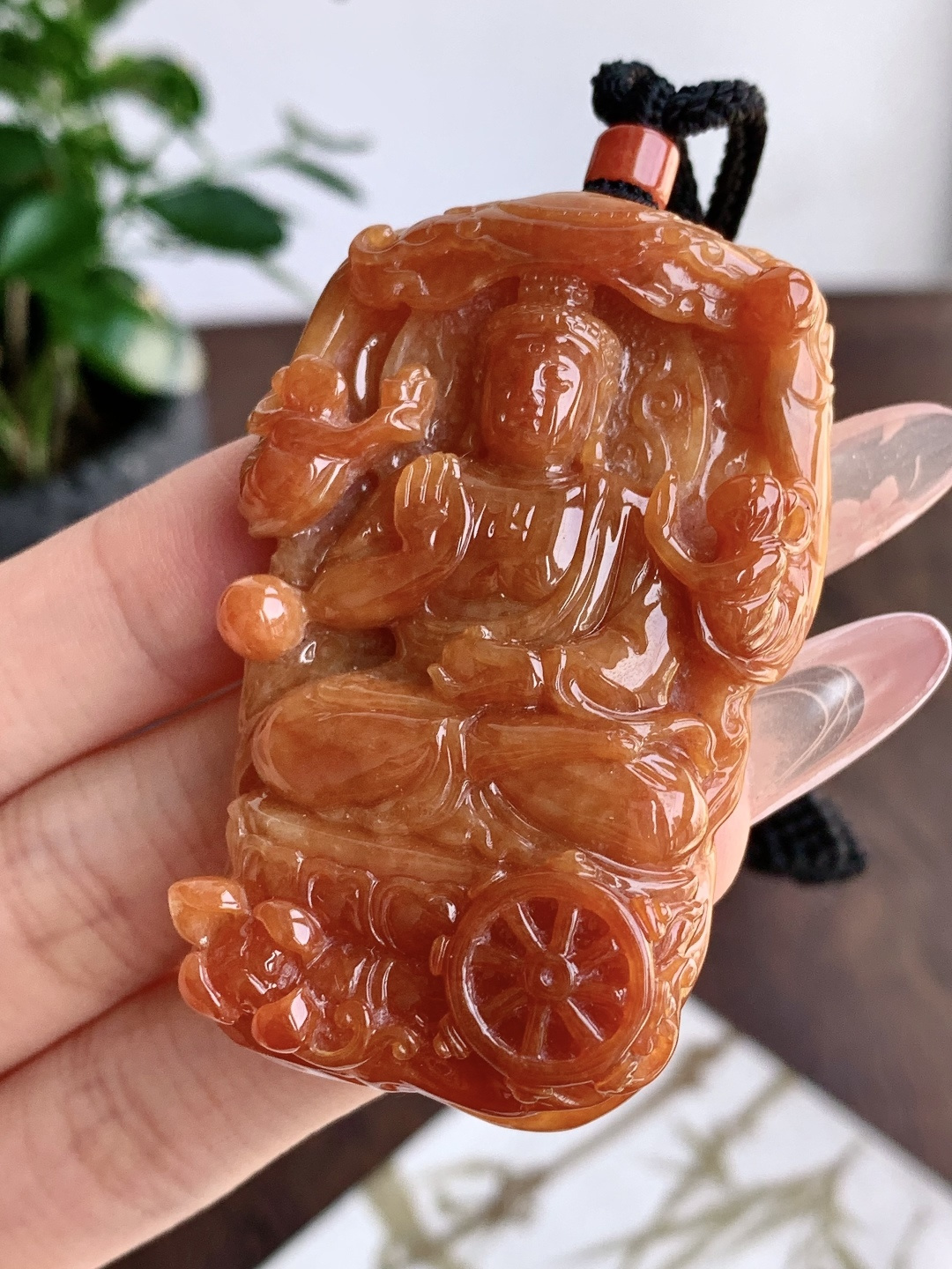 【裸石】🫧糯冰红翡阿弥陀佛牌吊坠【说明】缅甸 性比高 超厚【尺寸】59-38.2-11.6【重量】56.1克