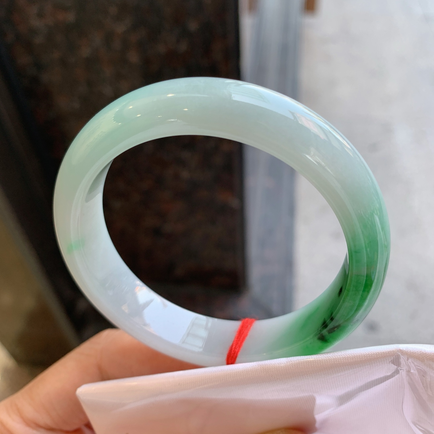 正圈飘绿 无裂