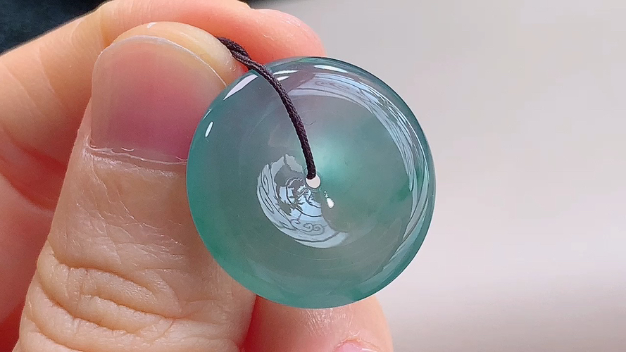 ️ 平安扣，无裂，尺寸21.4-5.3mm，包A附证书