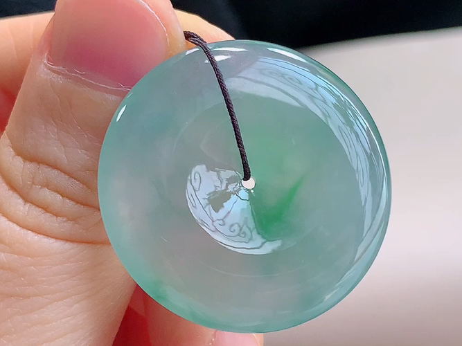 ️ 平安扣，无裂，尺寸31.0-5.6mm，包A附证书