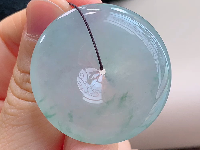 ️ 平安扣， 无裂，尺寸36.0-6.6mm，包A附证书
