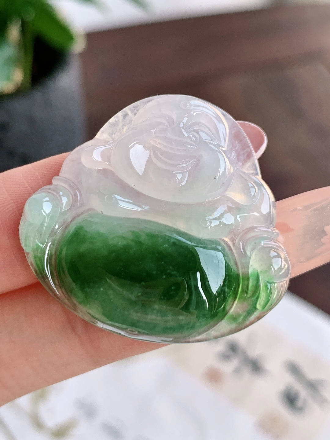 【裸石】🫧冰飘绿花佛公吊坠【说明】缅甸 性比高  飘花 肚里藏金【尺寸】31.4-34.5-5.8【重量】9.8克