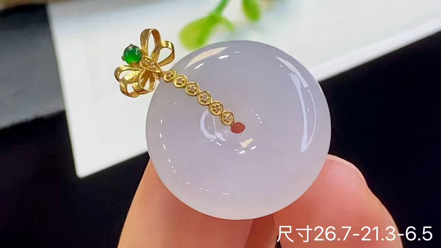 ️ 18k金+钻平安扣吊坠，无裂，26.7-21.3-6.5