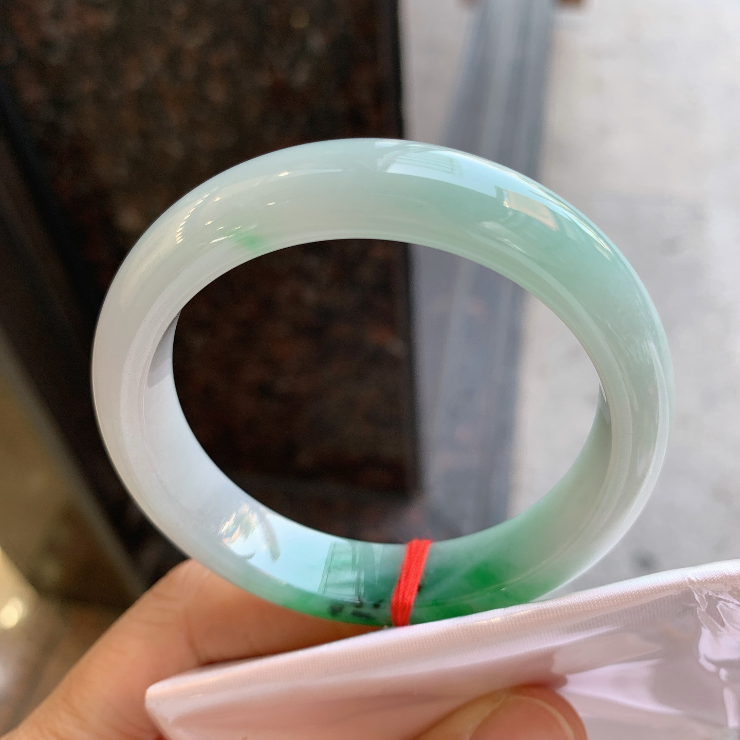 正圈飘绿 无裂