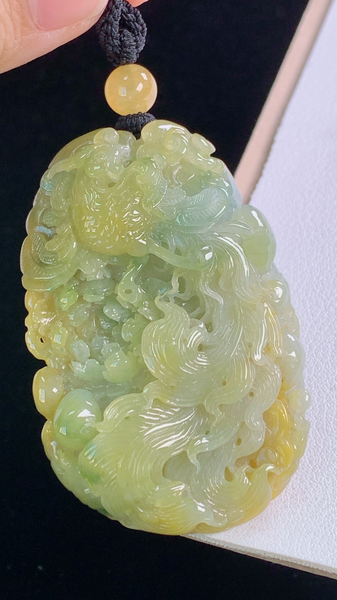 ️黄翡凤凰 天然黄翡，雕工精湛，无裂 尺寸:61.7-40.7-15.7mm 10