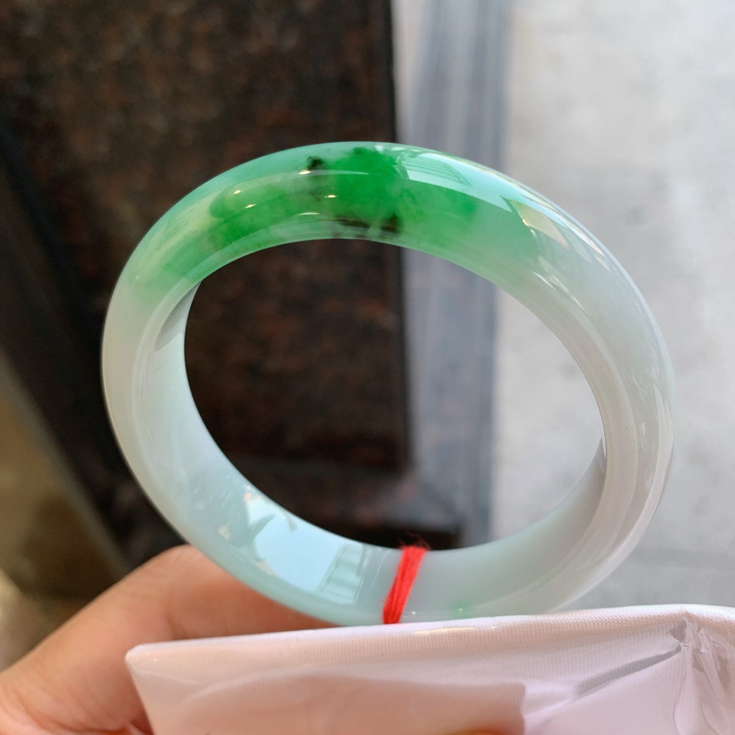 正圈飘绿 无裂