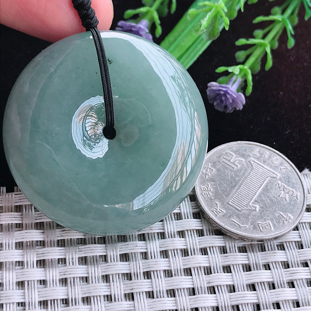 实拍A货翡翠41.8/12老坑冰润紫底满色大平安扣吊坠翡翠大扣子