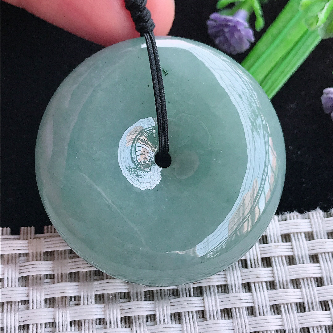 实拍A货翡翠41.8/12老坑冰润紫底满色大平安扣吊坠翡翠大扣子