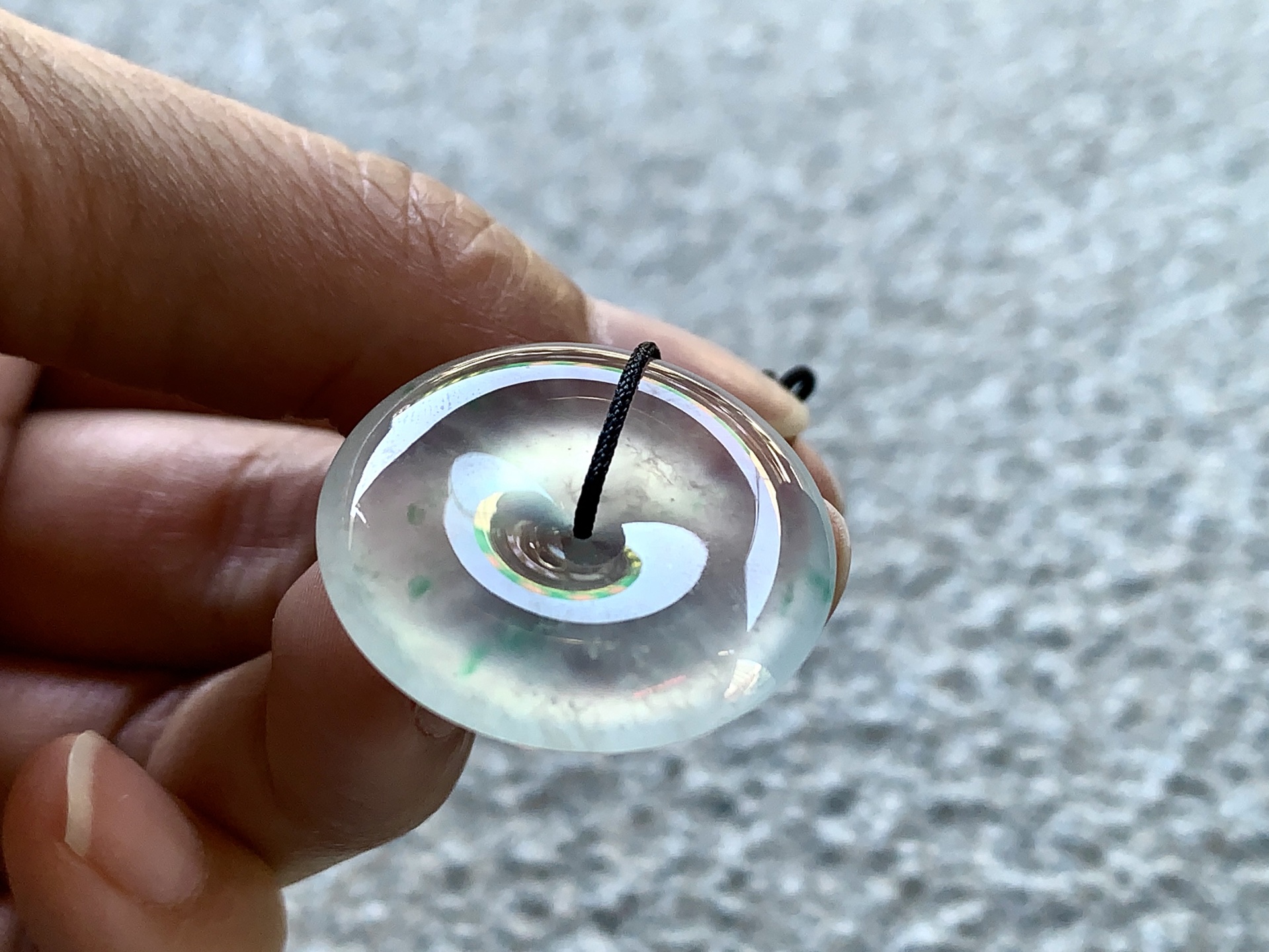 ️ 飘彩平安扣 尺寸：26.5×5.5 玉韵悠悠，传世典藏