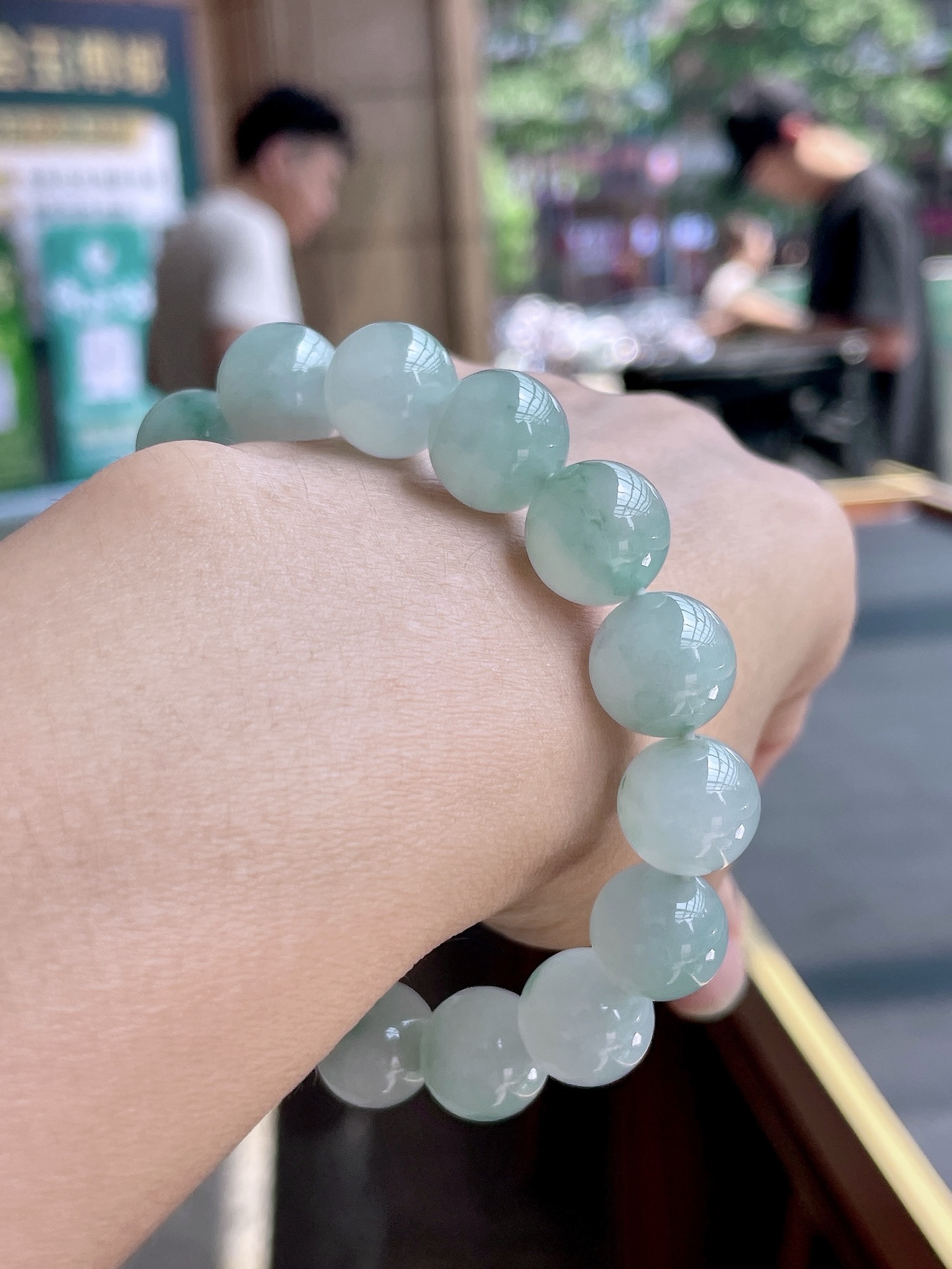 ️ 冰种飘花手链 飘花灵动，个大饱满 尺寸：12.8