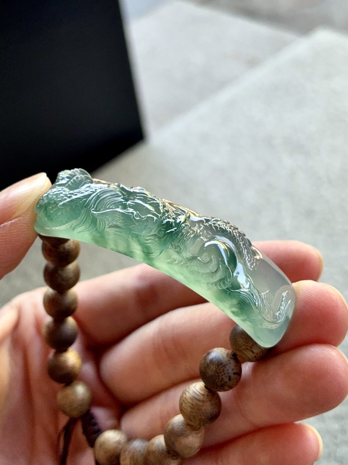 ️ 【飘彩龙手牌】 尺寸：52.5×13×8.8 温润如玉，雅韵天成