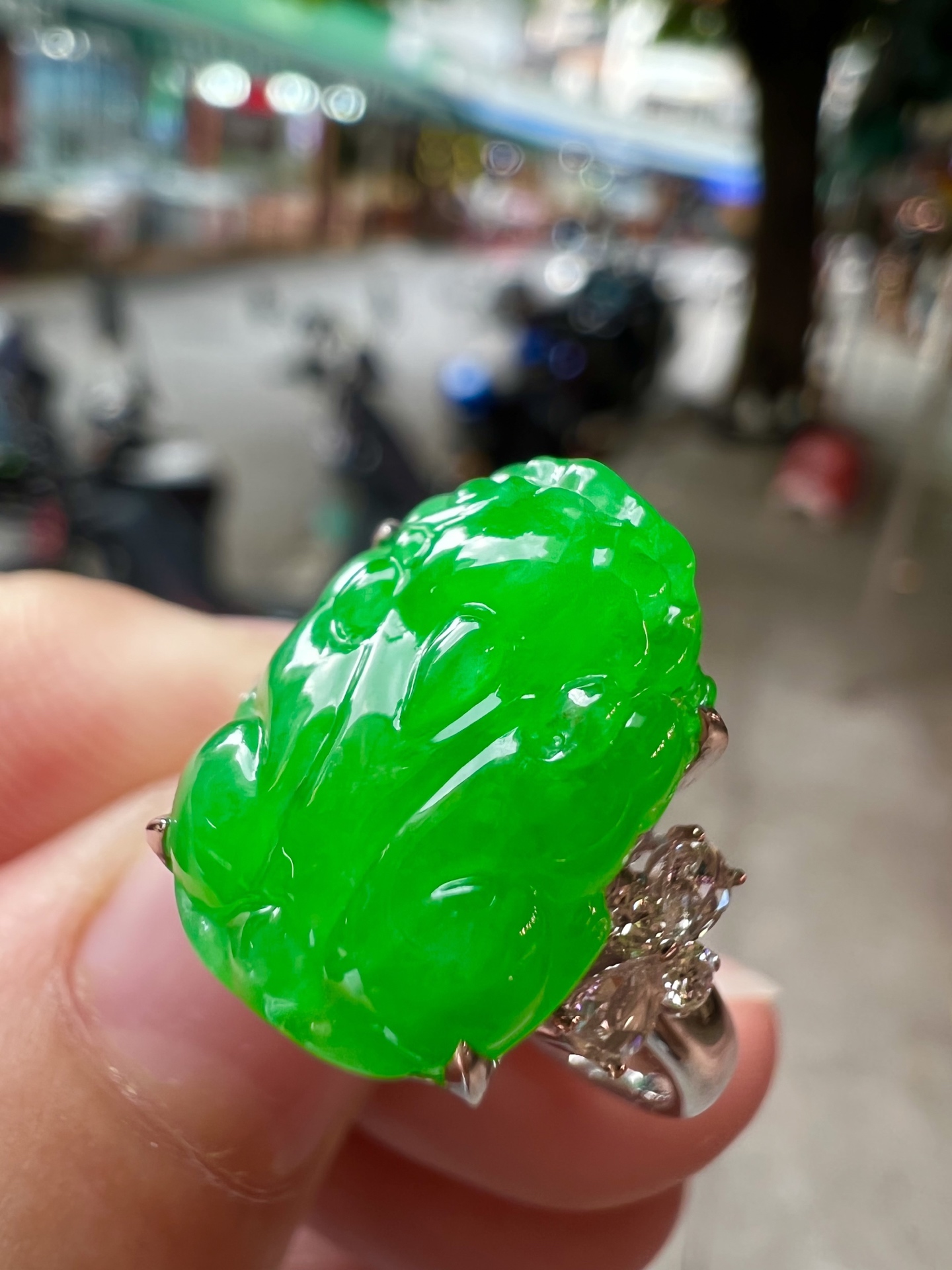 ️️ 【满色貔貅戒指 色泽艳丽】无裂18K金奢华满钻 种好品质细腻，14.3-10.5-6.2