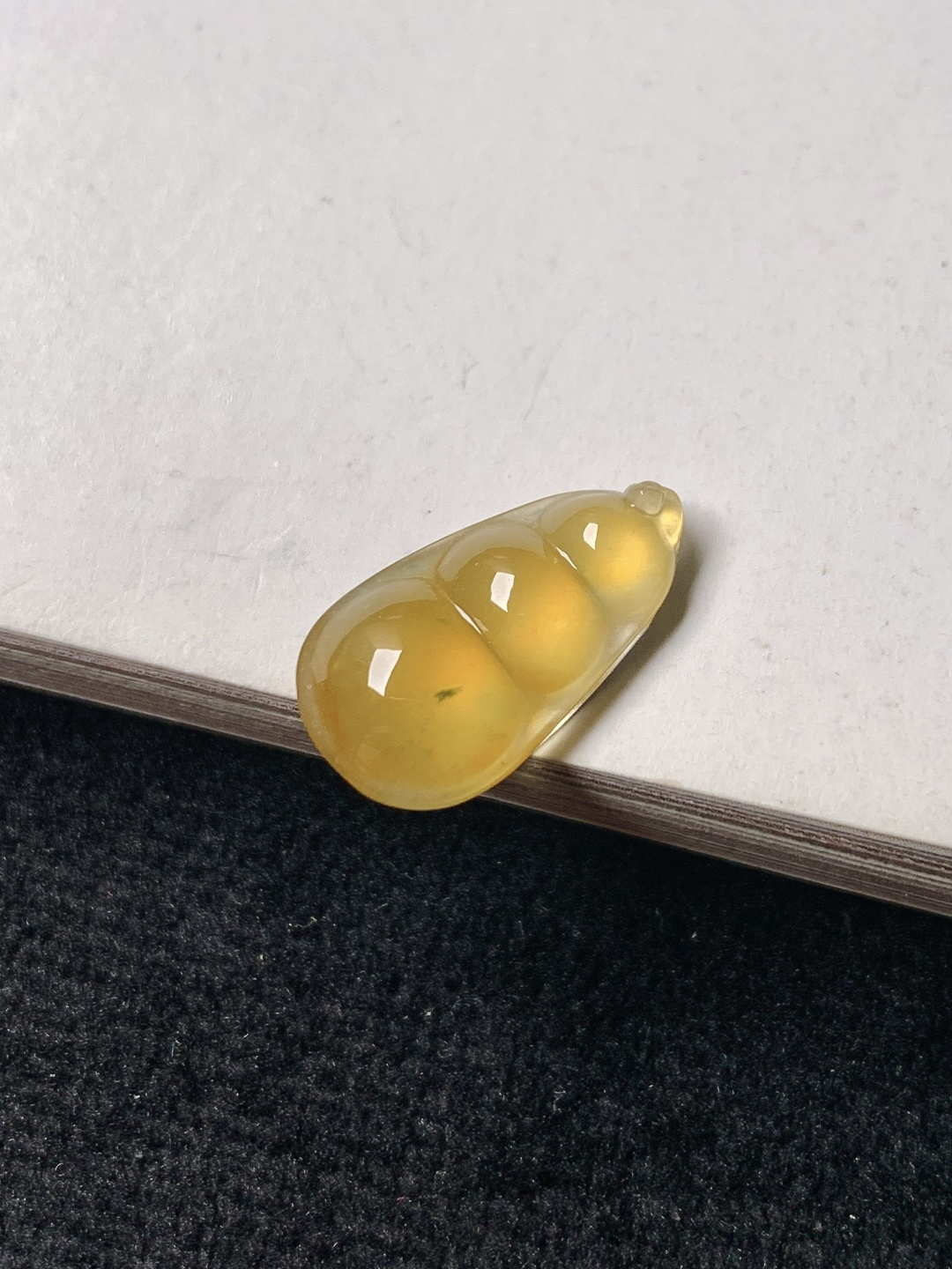 ️冰黄飘彩福豆，色泽浓艳 0913尺寸17.8*9.9*3.8