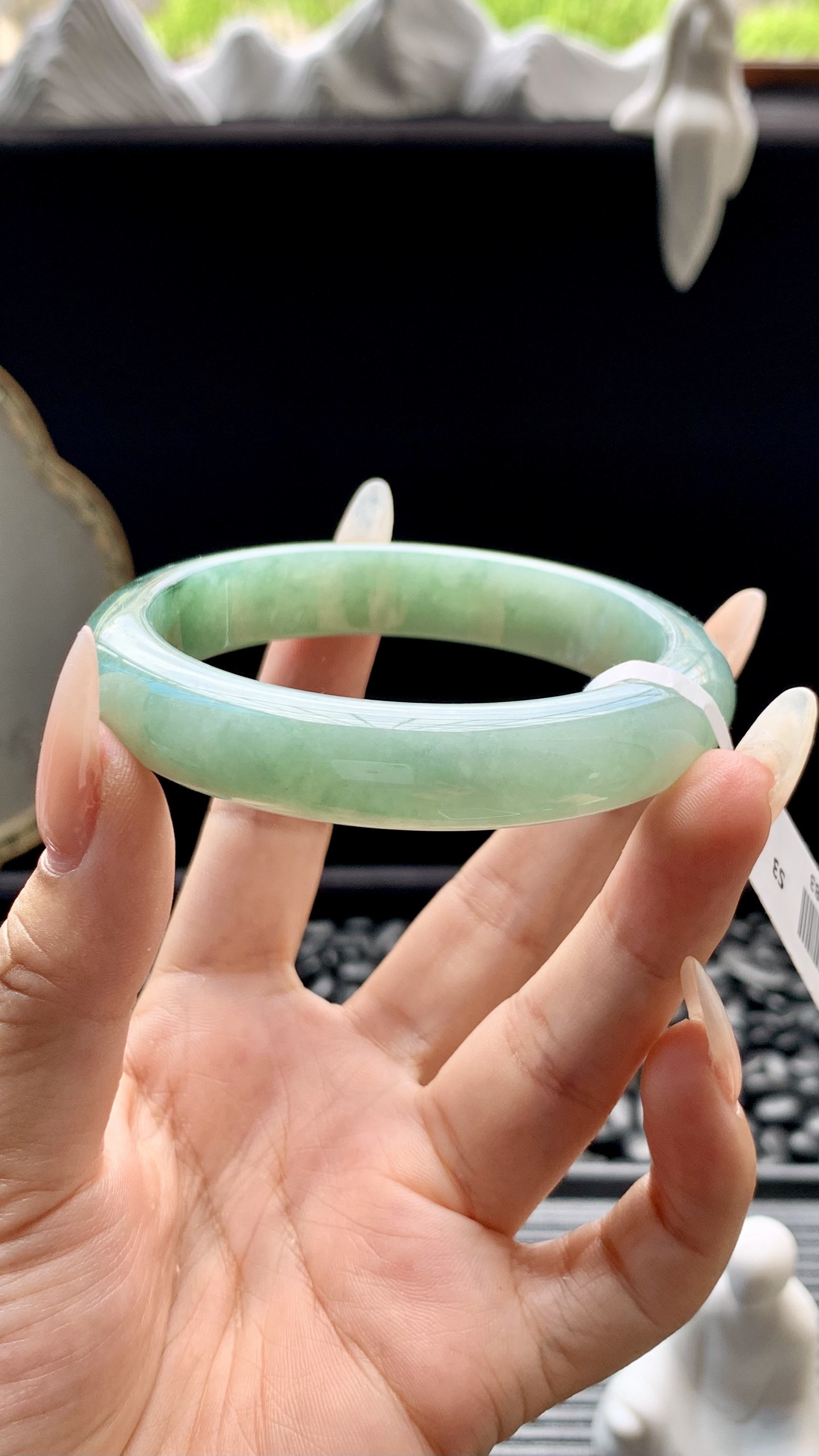 湖水绿飘花正圈成品 HYC-83 尺寸：57-12-8.5