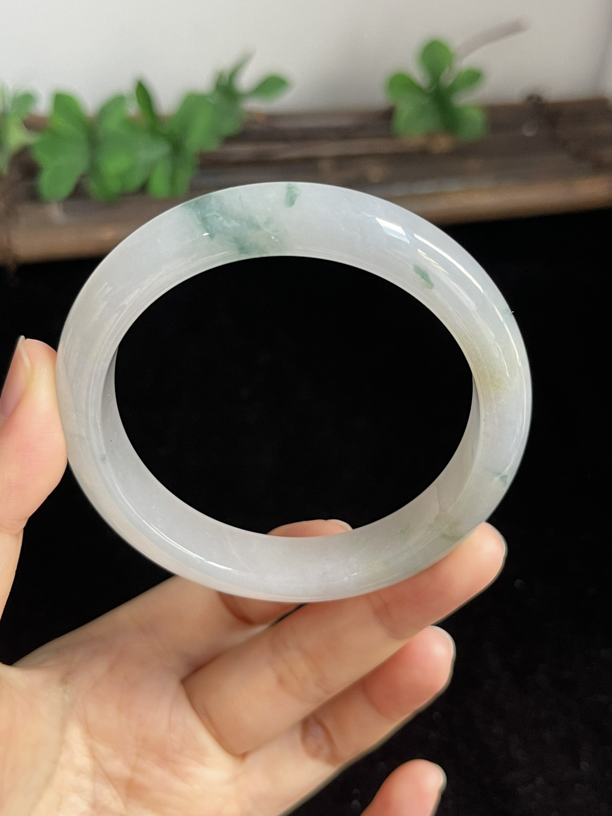 正圈55.8圈口，翡翠冰糯种飘花手镯