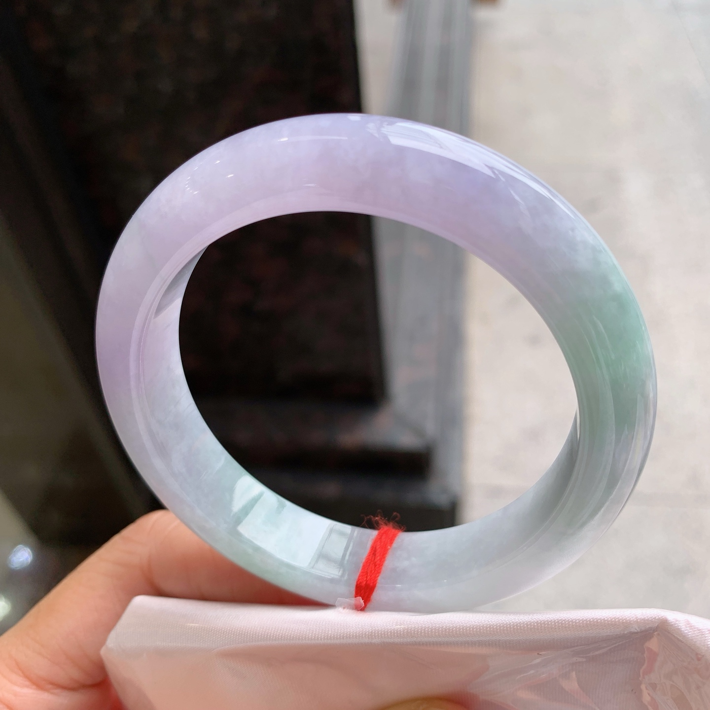 正圈 微纹 尺寸：57.6/12.4/9.1 版型好