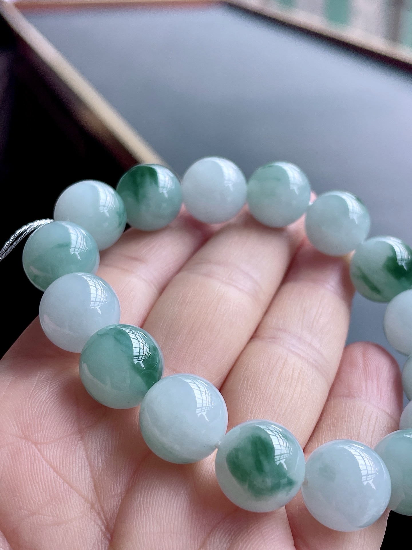 ️ 冰种飘花手链 飘花灵动，个大饱满 尺寸：12.6