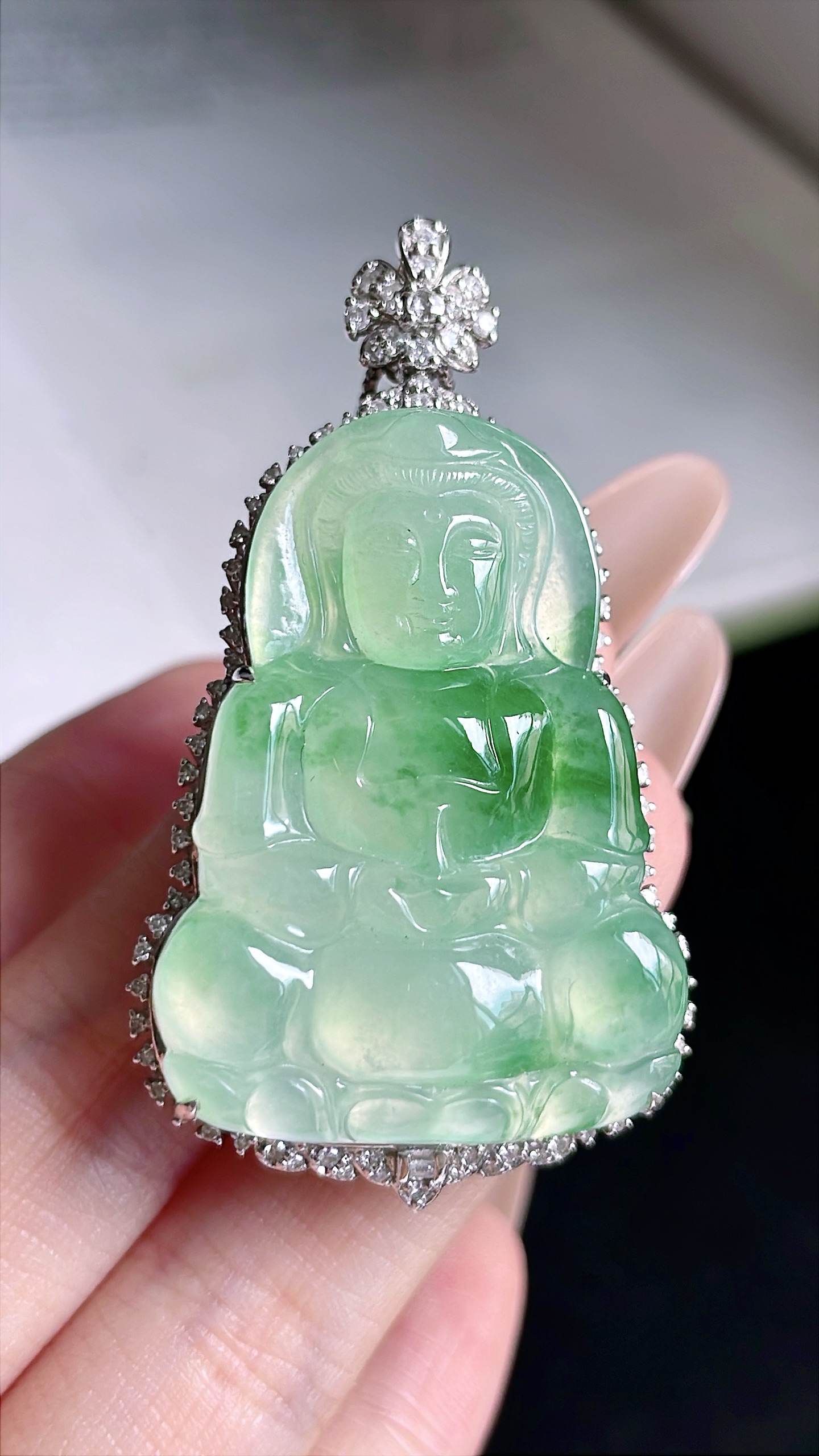 ️ 冰种飘花观音 缅甸 无裂 飘花灵动 18k金镶嵌 整体 55.7 裸石 40/28.9