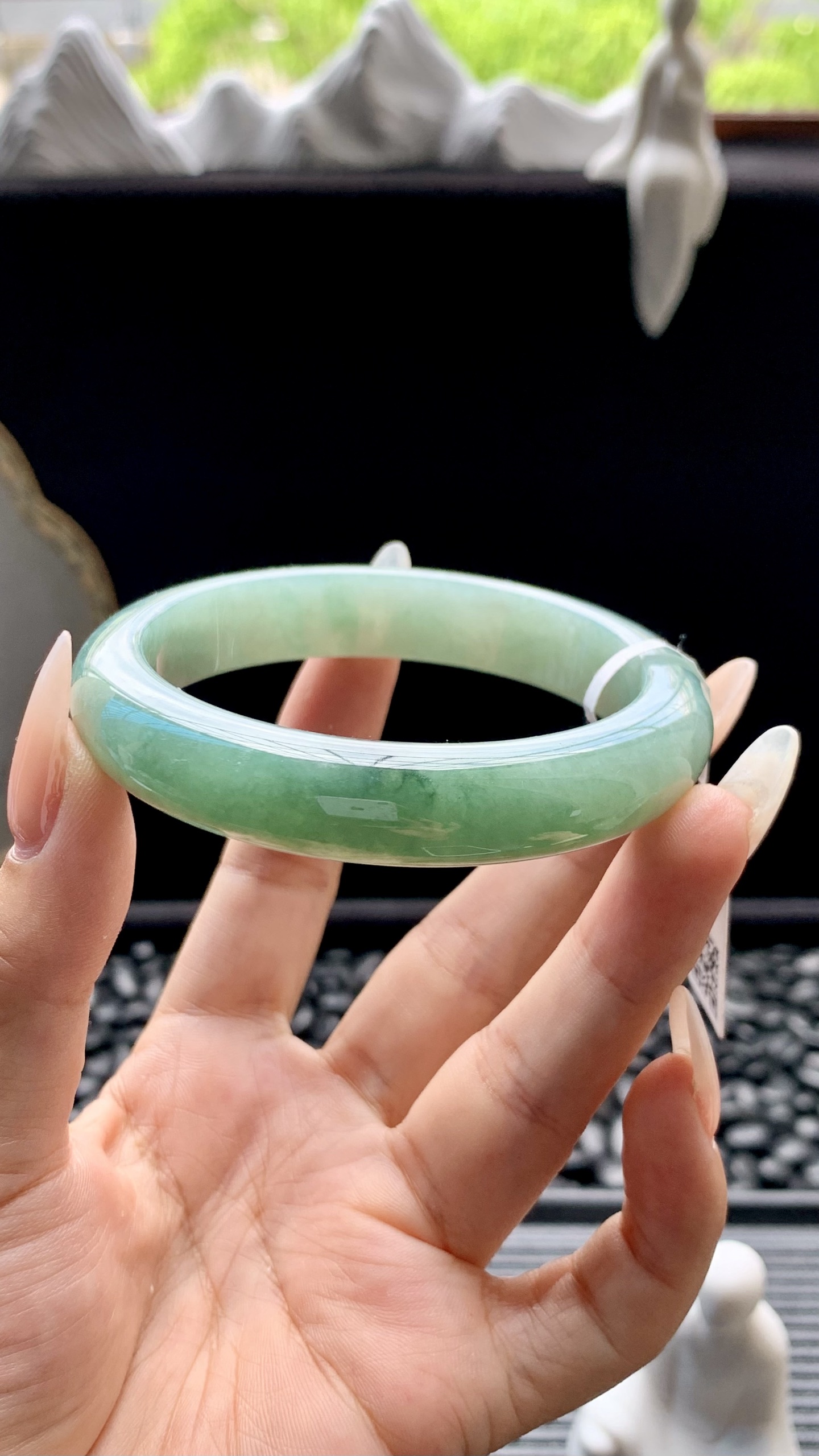湖水绿飘花正圈成品 HYC-83 尺寸：57-12-8.5