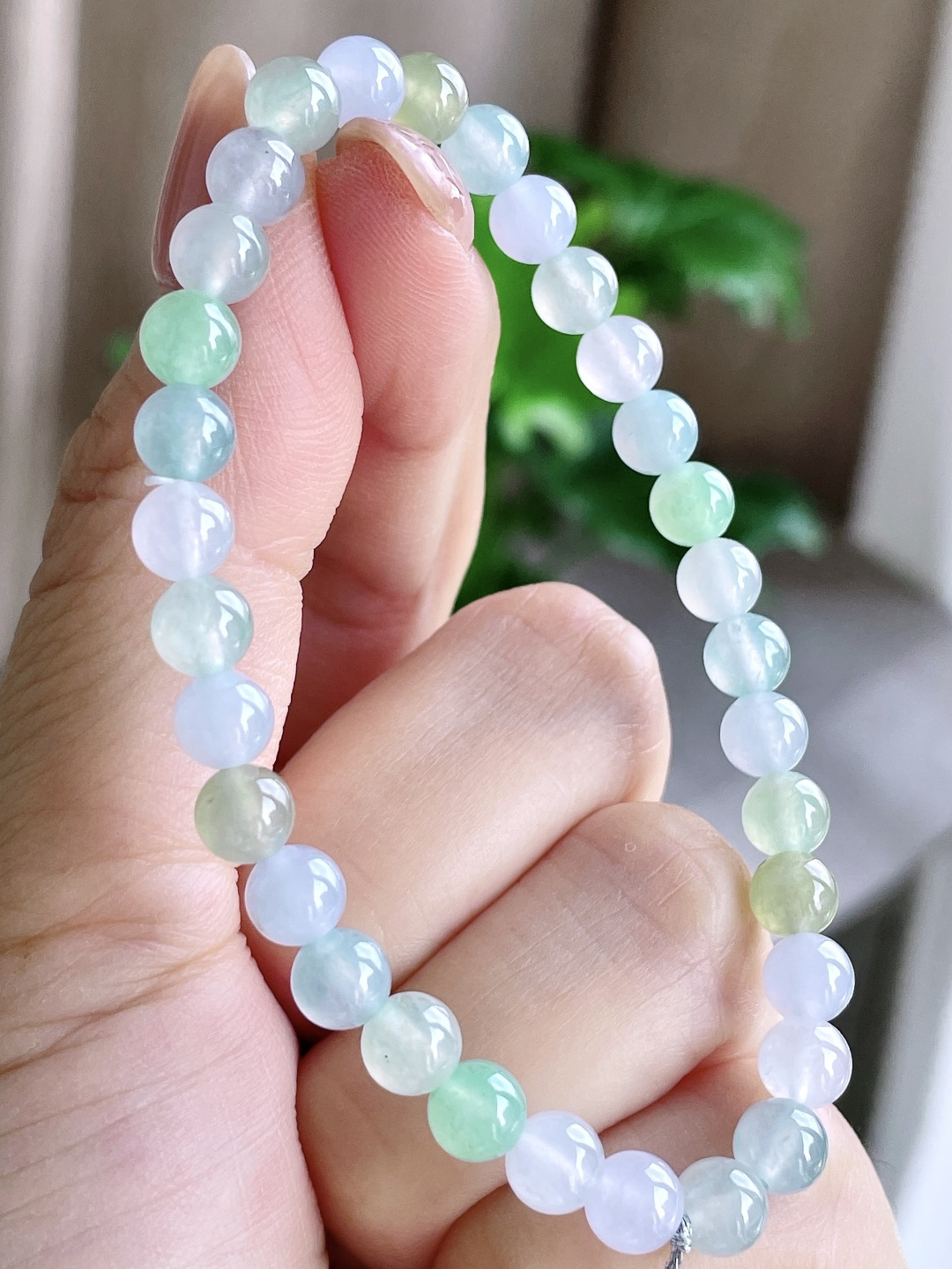 【珠子】冰多宝手串圆珠珠子手串 【说明】缅甸 性比高 【尺寸】5.8mm 【重量】12克