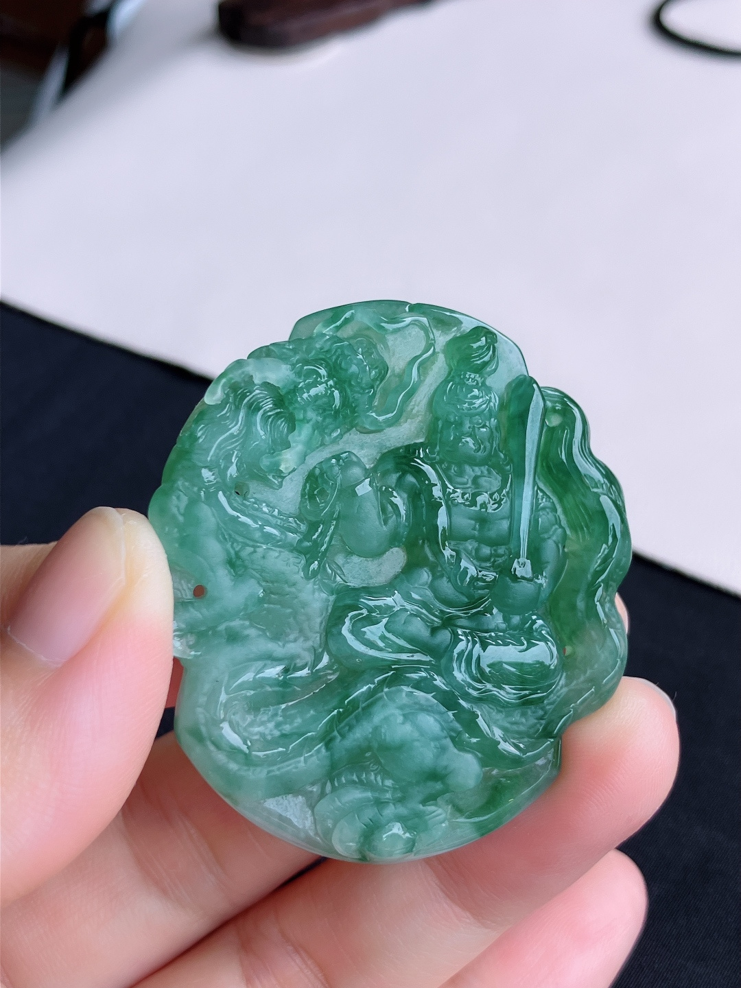 ️，冰飘花观音，晶莹剔透，尺寸48.8/43/6/自然光实拍