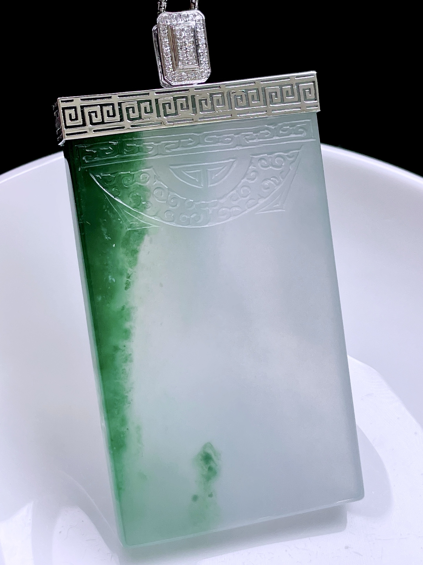 ️ 冰种飘花复古牌 飘花灵动，种老起胶，18k金镶嵌 整体：65.7 裸石：56.7/33/5.5