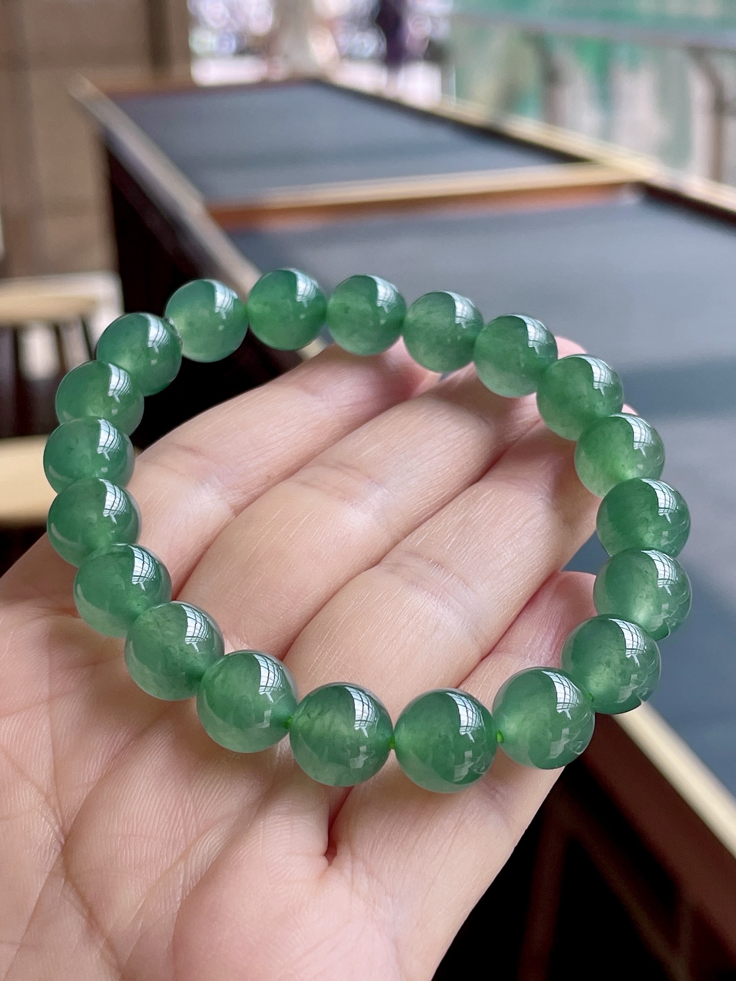 ️ 冰种晴绿手链 色泽浓郁，油润起胶 尺寸：9.9