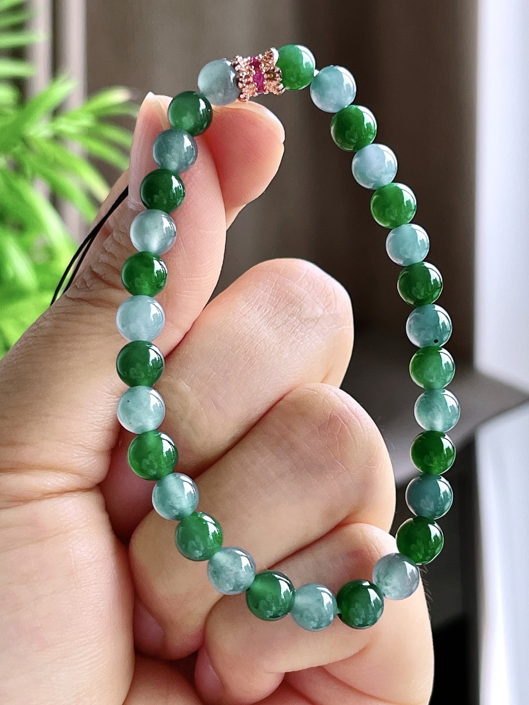 【珠子】冰双彩手串圆珠珠子手串 【说明】性比高 天空蓝 晴绿 【尺寸】5.8mm 【重量】12克