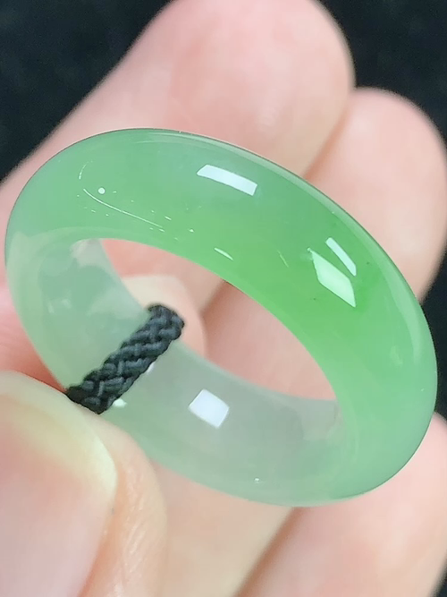 冰飘绿戒指，指环，无裂，内径尺寸16.5-6.8-3.8mm，13号手寸，j13kxy
