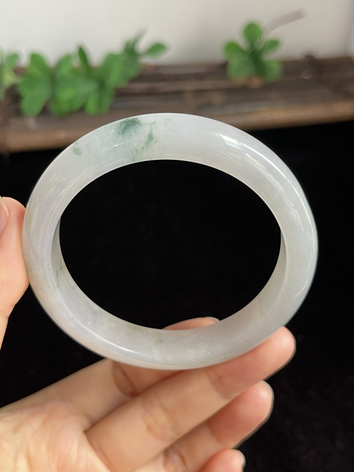 正圈55.8圈口，翡翠冰糯种飘花手镯