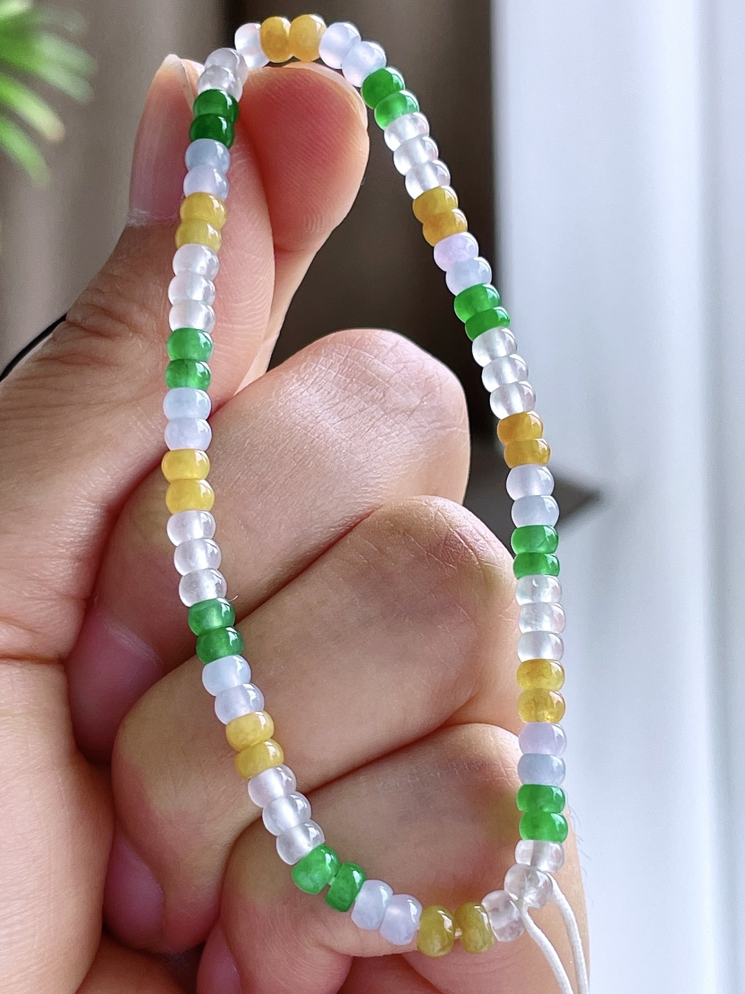 【珠子】冰多宝手串算盘珠珠子手串 【说明】缅甸 性比高 【尺寸】3.8-2.3mm 【重量】5.8克
