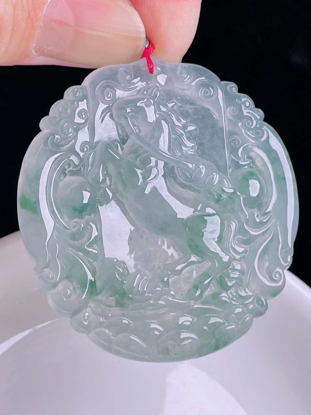 ️马牌，老种起光，细底通透，尺寸：51.5/48/6.6mm0913
