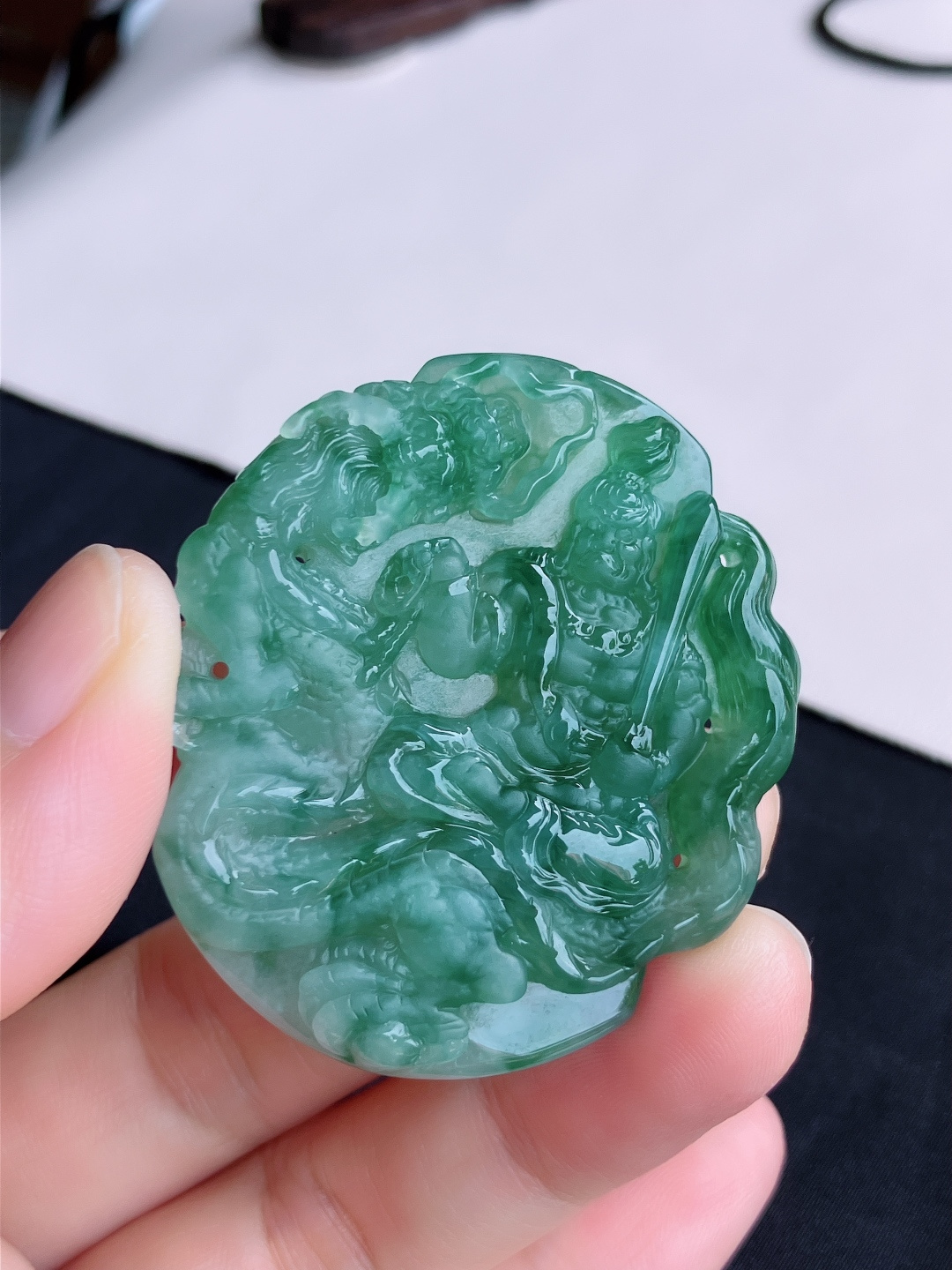 ️，冰飘花观音，晶莹剔透，尺寸48.8/43/6/自然光实拍