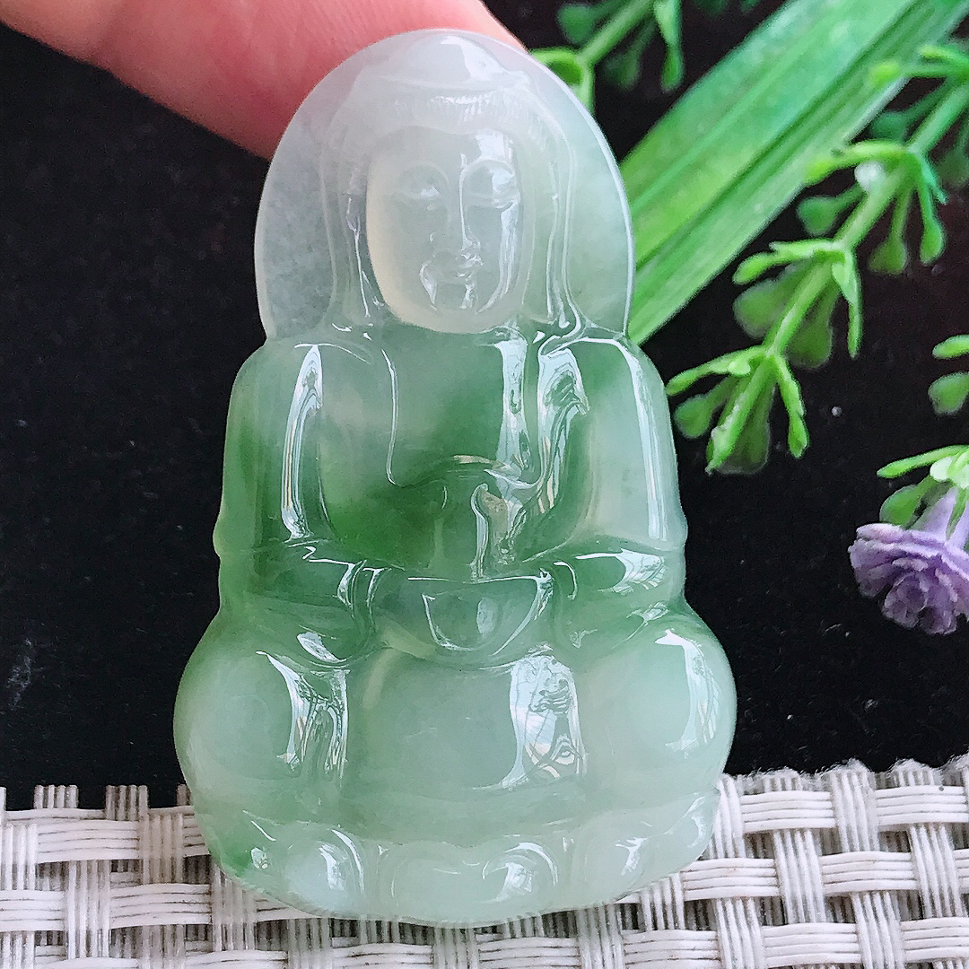 实拍A货翡翠51.7/32.6/5.6老坑冰胶果冻飘绿正装观音吊坠翡翠玉观音