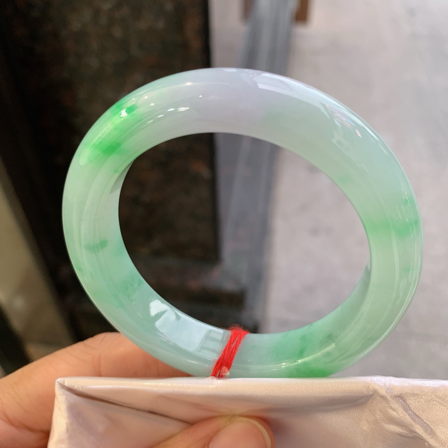 正圈春带彩 微细纹 尺寸：55/12.3/9.8 色阳