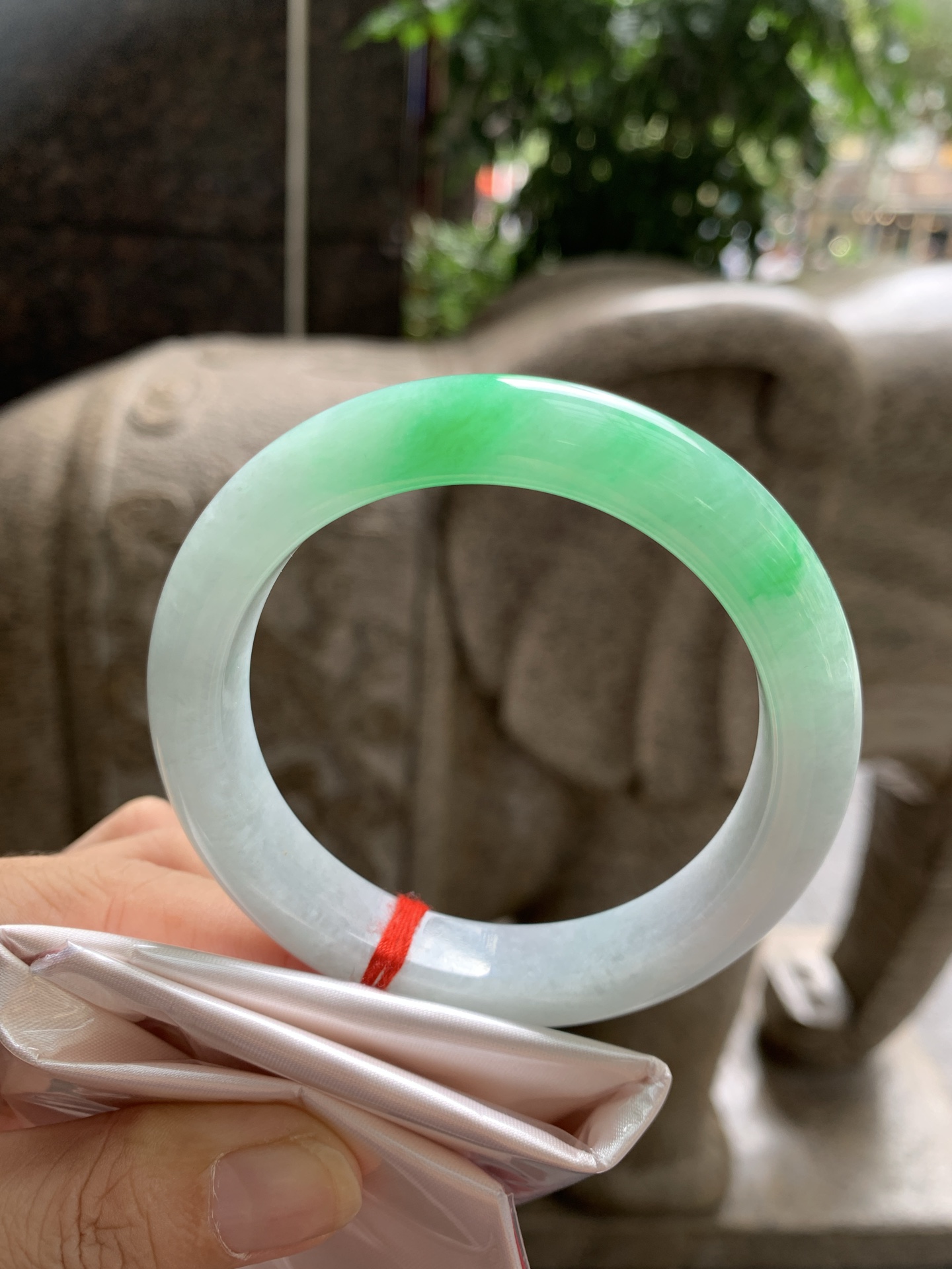 白底青正圈 58.3-9.1-11.8 0912-615-44 打灯细纹，不影响