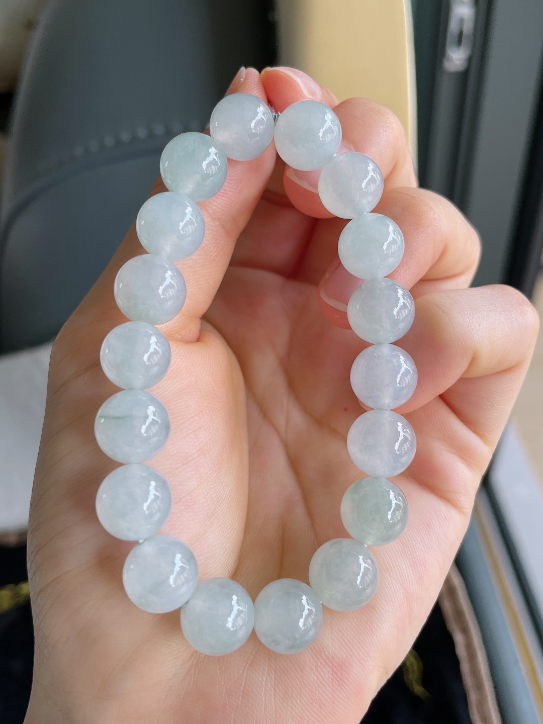 缅甸天然翡翠A货，冰飘花手链，尺寸：10.5mm。【编1530】