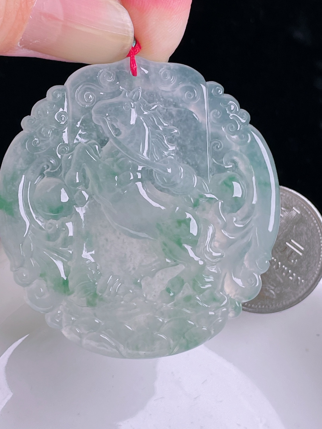 ️马牌，老种起光，细底通透，尺寸：51.5/48/6.6mm0913