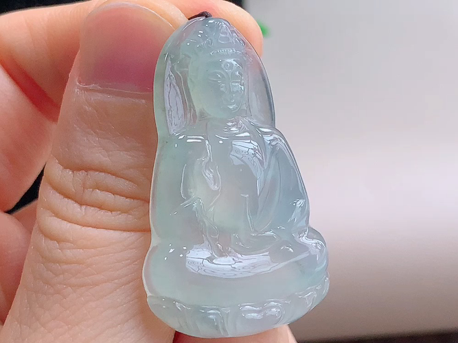 ️ 观音，无裂，尺寸37.8-23.1-5.6mm，包A附证书