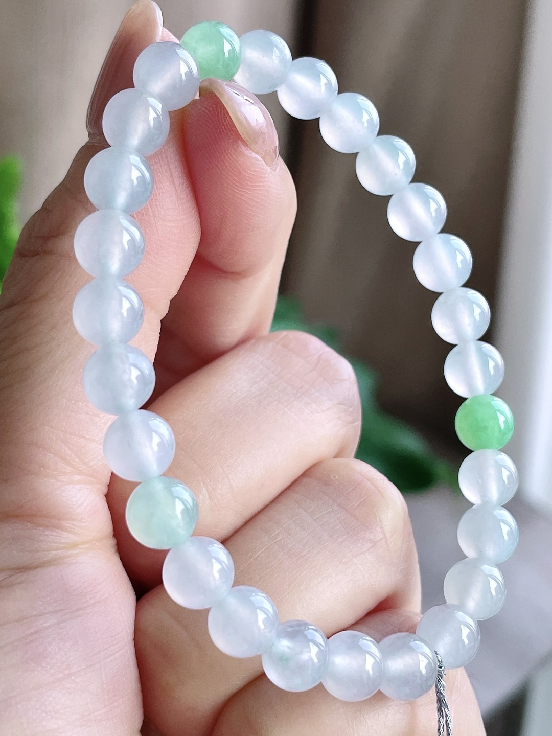 【珠子】冰双彩手串圆珠珠子手串 【说明】缅甸 性比高 白冰 【尺寸】6.6mm 【重量】15克