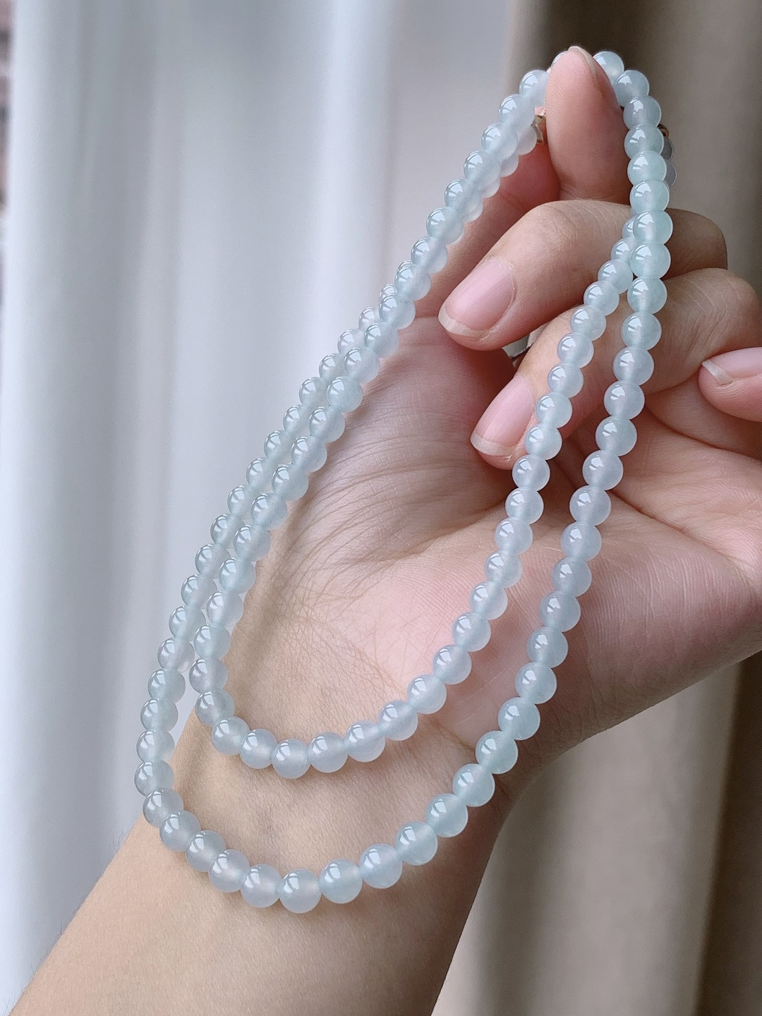 【珠子】白冰珠链圆珠珠子珠串长串 【说明】缅甸 性比高 【尺寸】4.9-5.8mm 30cm 【重量】33克
