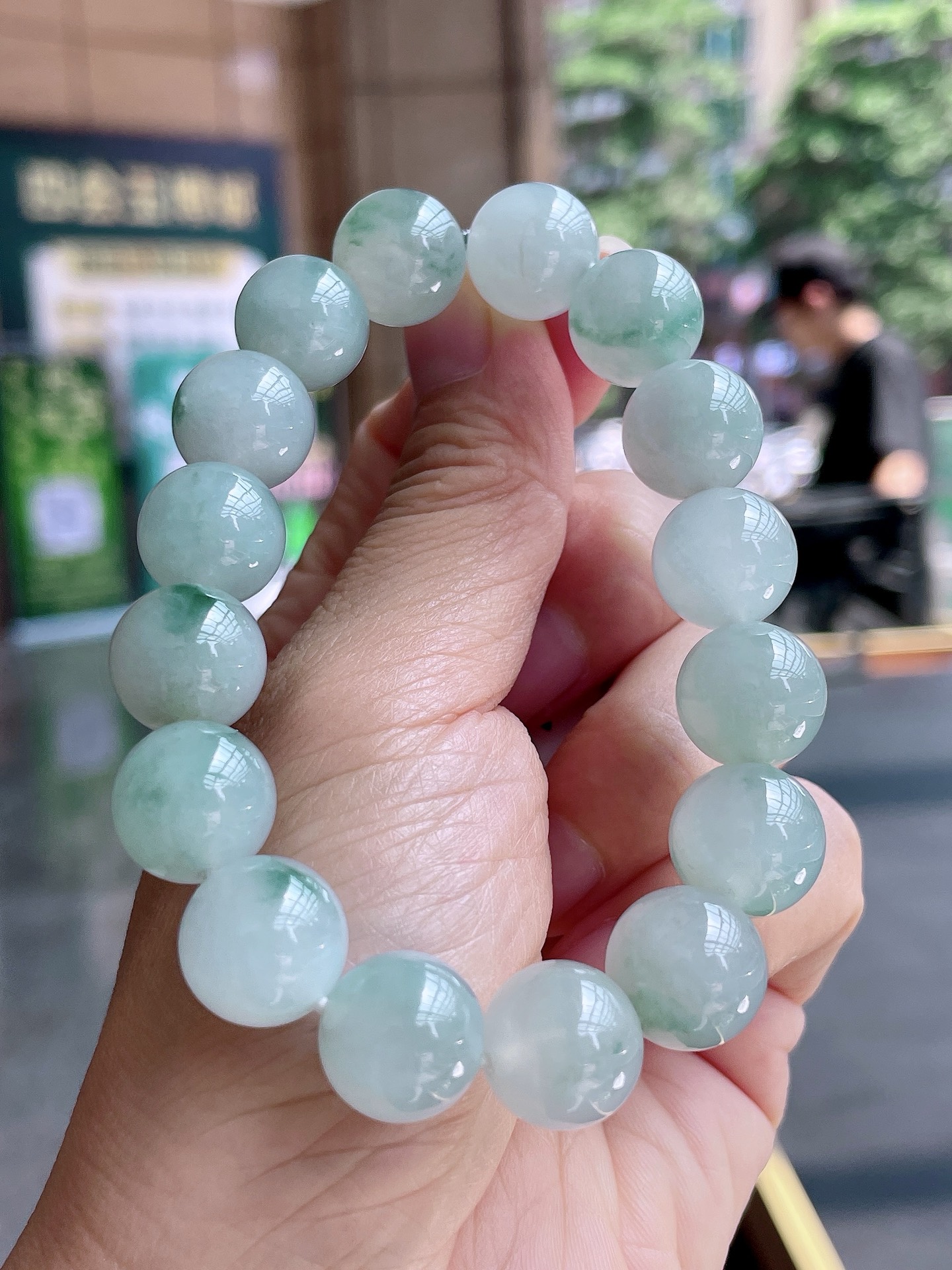 ️ 冰种飘花手链 飘花灵动，个大饱满 尺寸：12.8